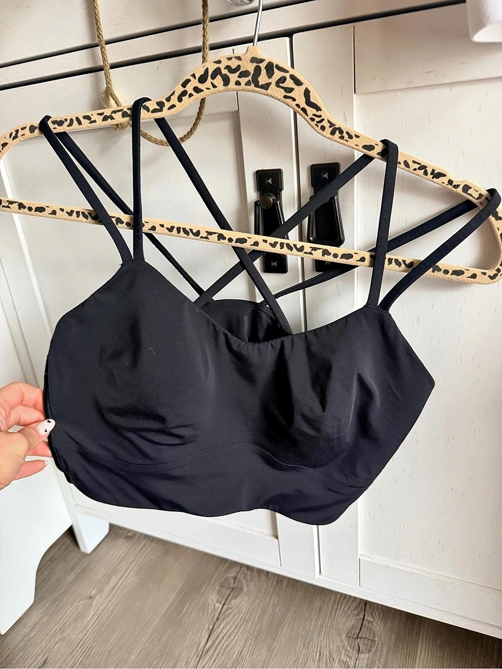 lululemon Like a Cloud Strappy Longline Ribbed Bra Sports Bra Black & Brown